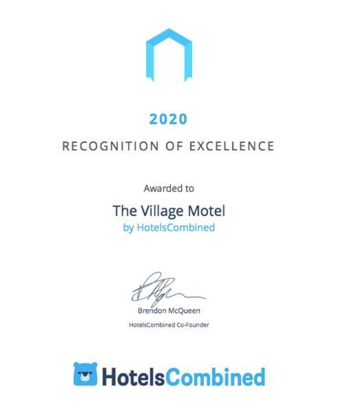 The Village Motel Naramata Buitenkant foto